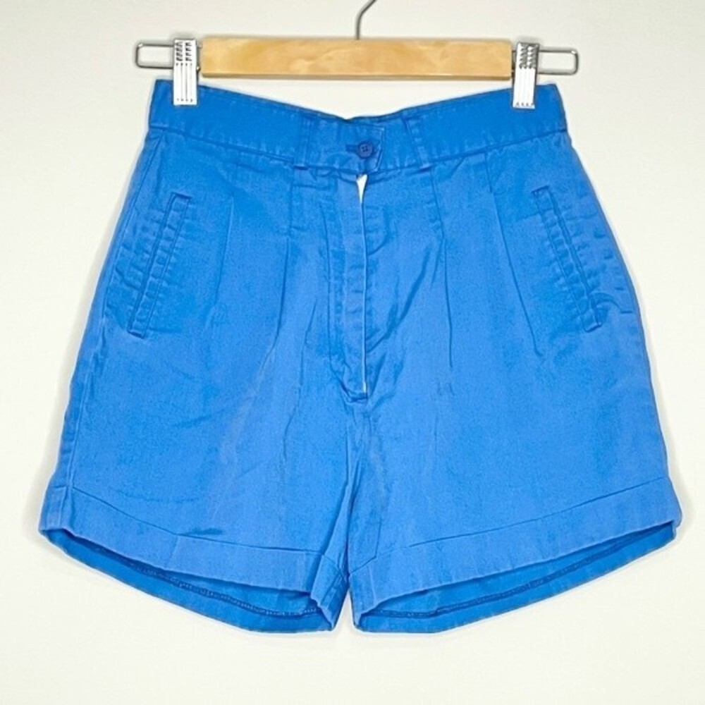 VINTAGE | 70s 80s Pleated High Waist Women’s Shorts Rolled Hem Royal Blue Retro